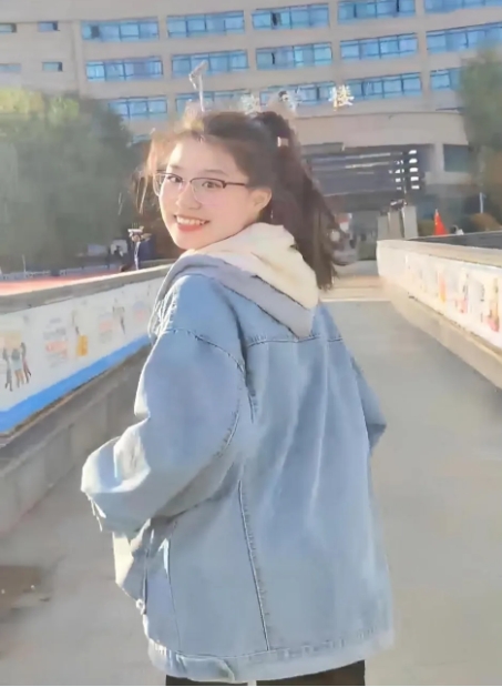 青衿之志 履践致远 | 学习之星：郭月萦