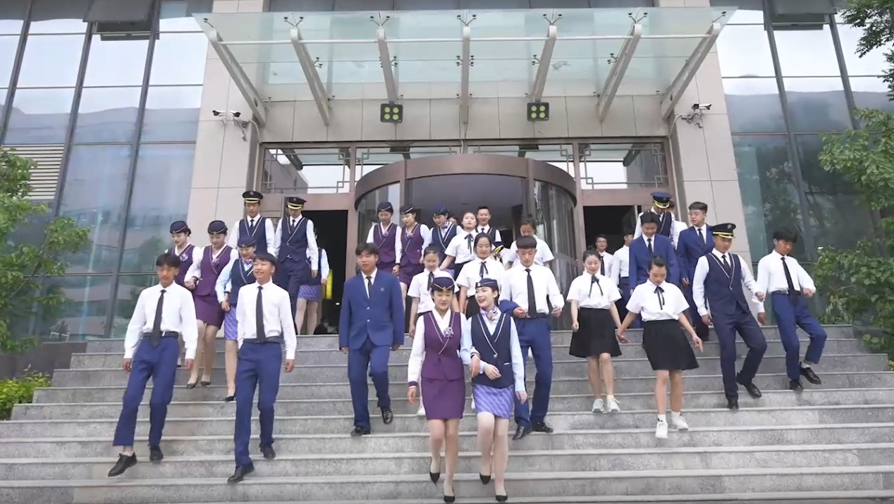 选择·北方 | 以技立身，以学筑梦