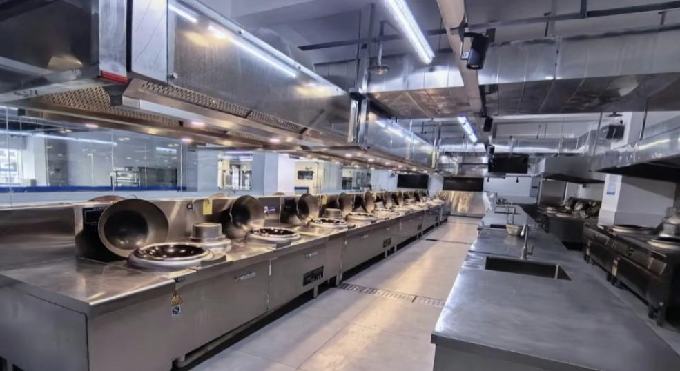 你问我答・师生互助 | 烹饪实训室设备操作： 8个高频问题速解，安全实训不踩坑！